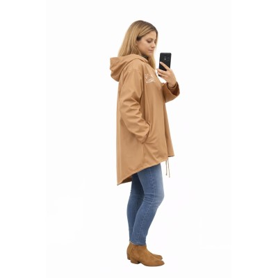 Chaqueta estilo casual “Good Vibes”