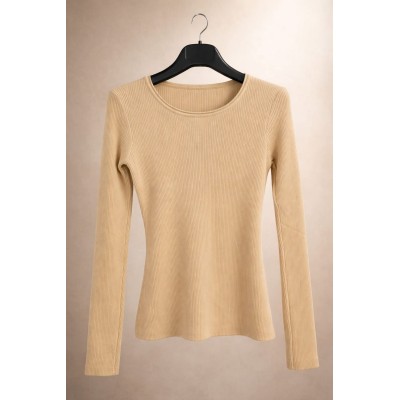 Camiseta de canalé básica color beige✨