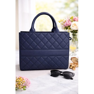 Bolso shopper grande acolchado azul mate con correa ajustable