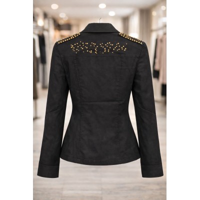 Camisa negra con detalles dorados