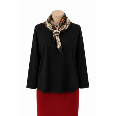 Blusa Básica Negra con Pañuelo Blusa Básica Negra con Pañuelo